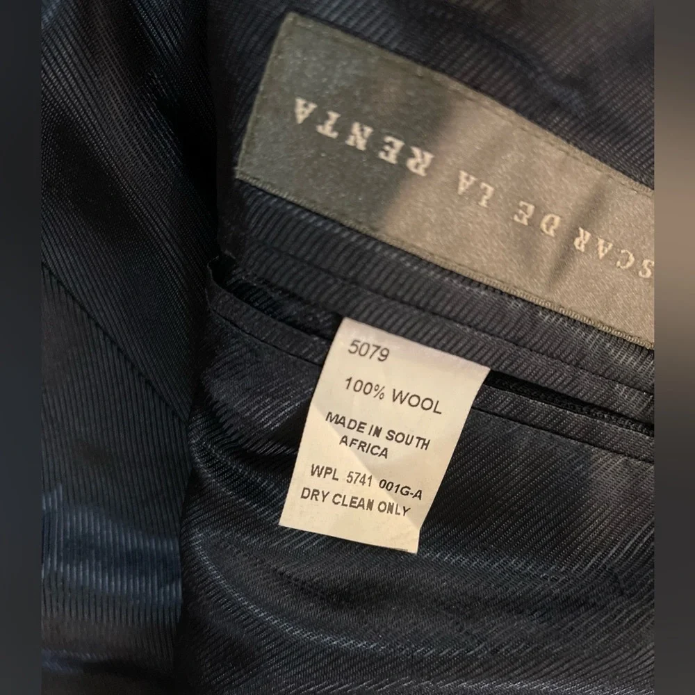 Oscar De La Renta grey wool suit jacket size 40 regular